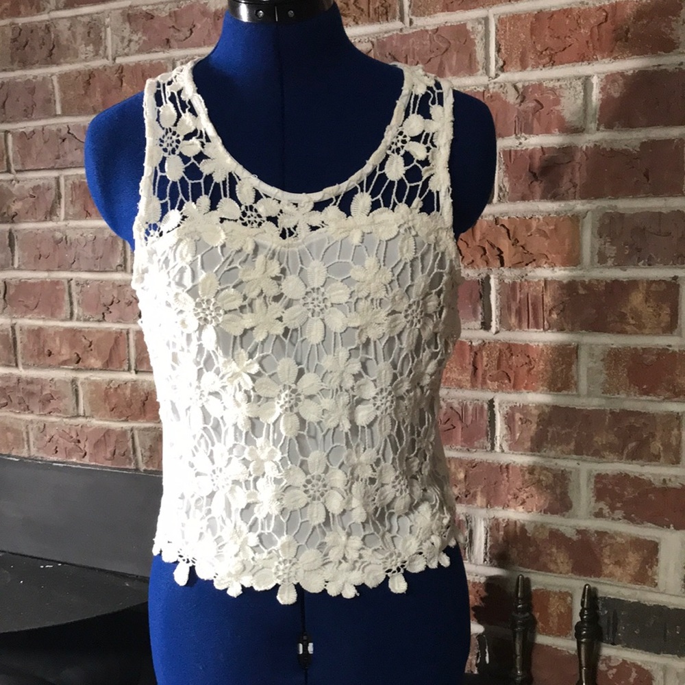 It’s Pink Beautiful Lacy Tank Top
